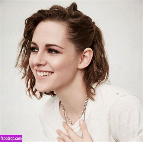 kristen stewart leaked nudes|Kristen Stewart Nude Leaked 2023 (6 Photos) 